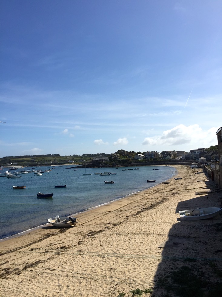 4 Golden Bay Mansions - Photos - the view. Enjoy uninterrupted sea views towards St.Marys harbour, Tresco and Samson beyond. Wow! what a view!